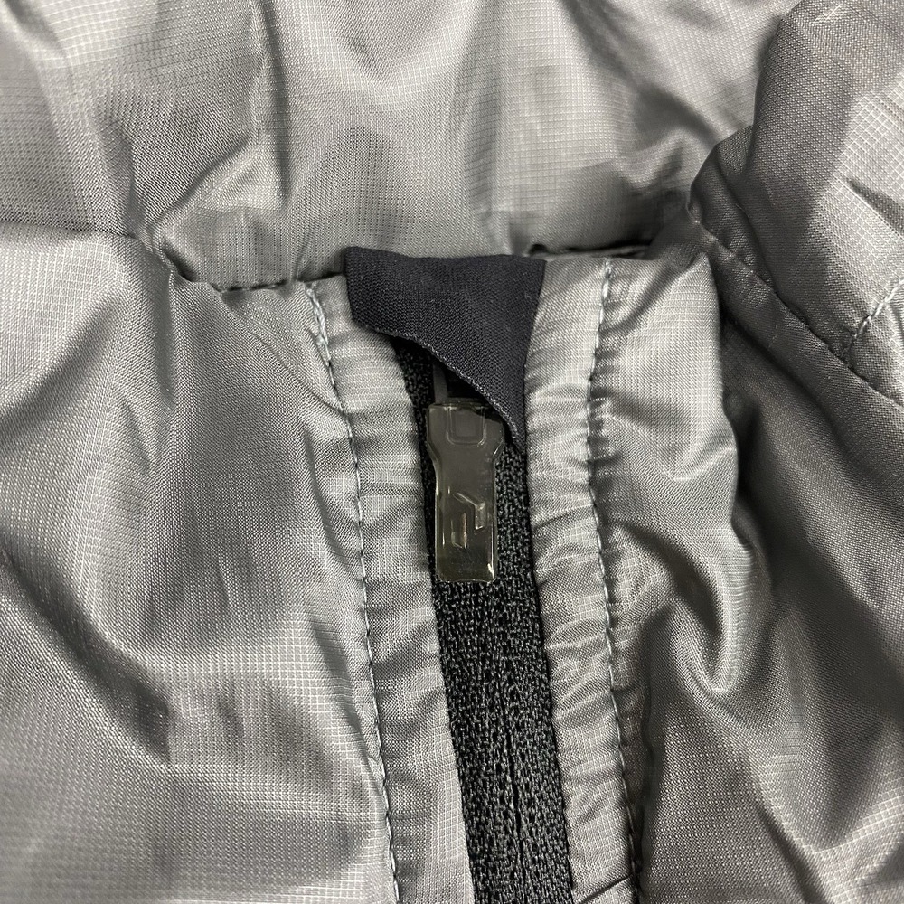 Peak Performance Alum Vest Mens Size XXL Grey Black Hybrid Hooded Puffer Running - Picture 4 of 14